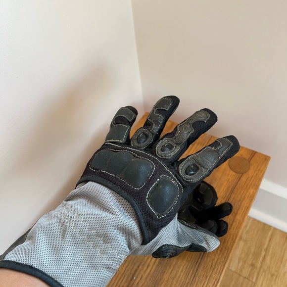 First Gear Motorcycle Gloves - Picture 4 of 4